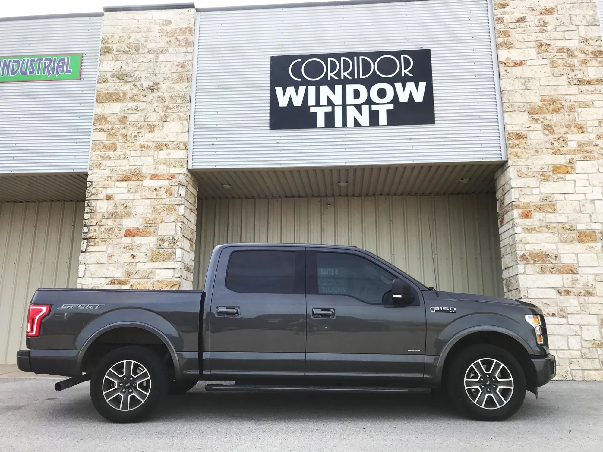 Tint Shop Near Me in Dripping Springs, TX | Corridor Window